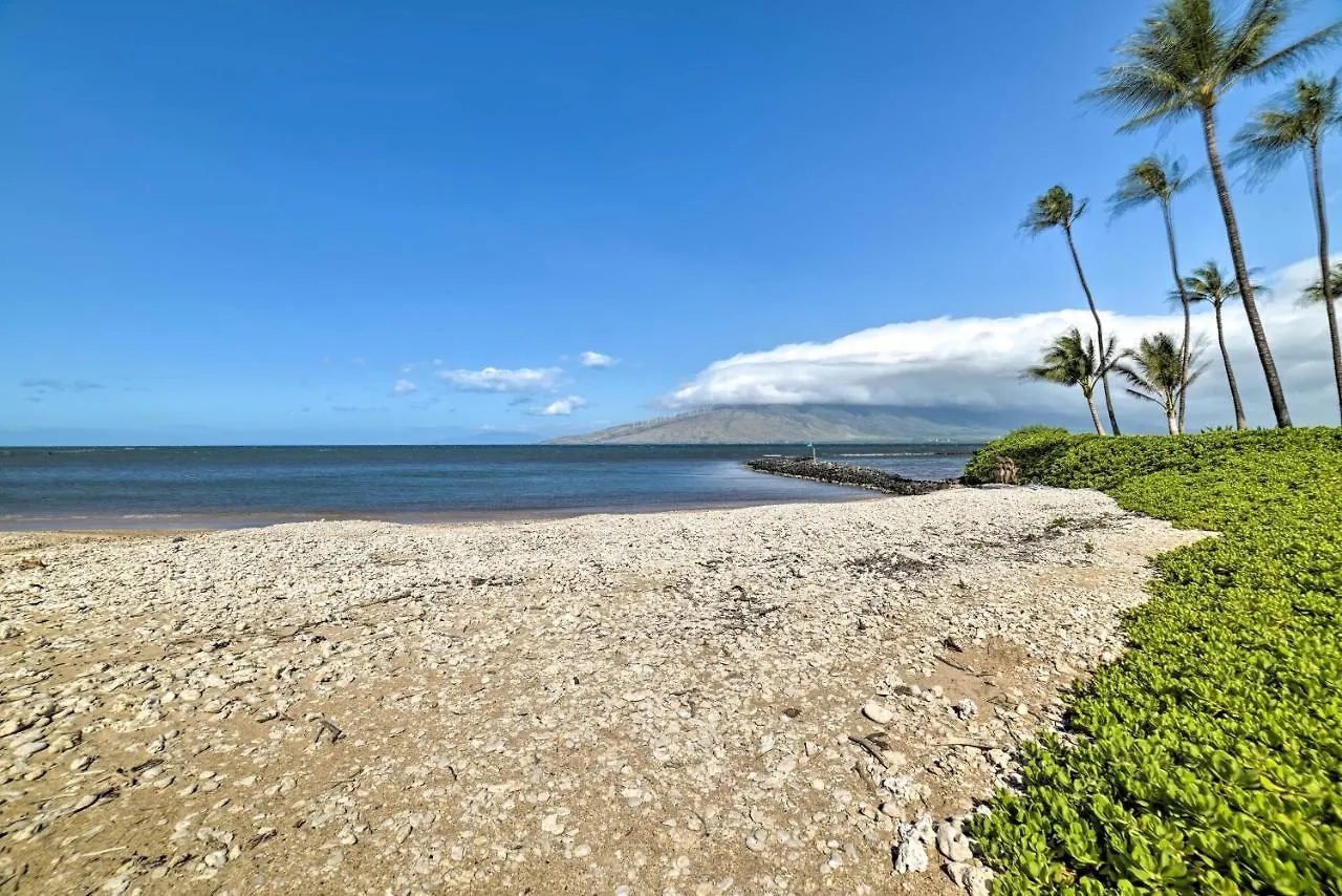 Ocean-View Kihei Condo With Lanai Steps To Beach! 0*,  United States