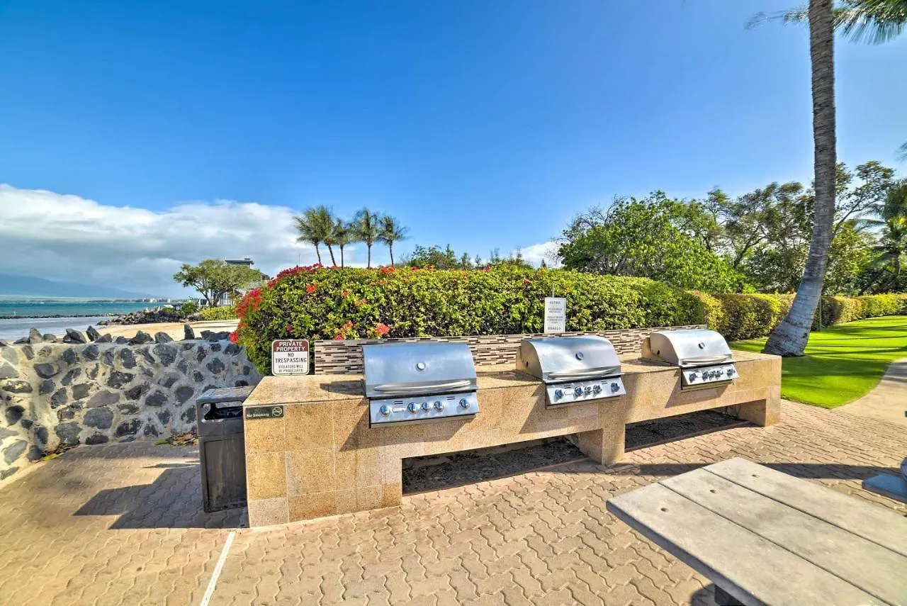 Apartment Ocean-View Kihei Condo With Lanai Steps To Beach!